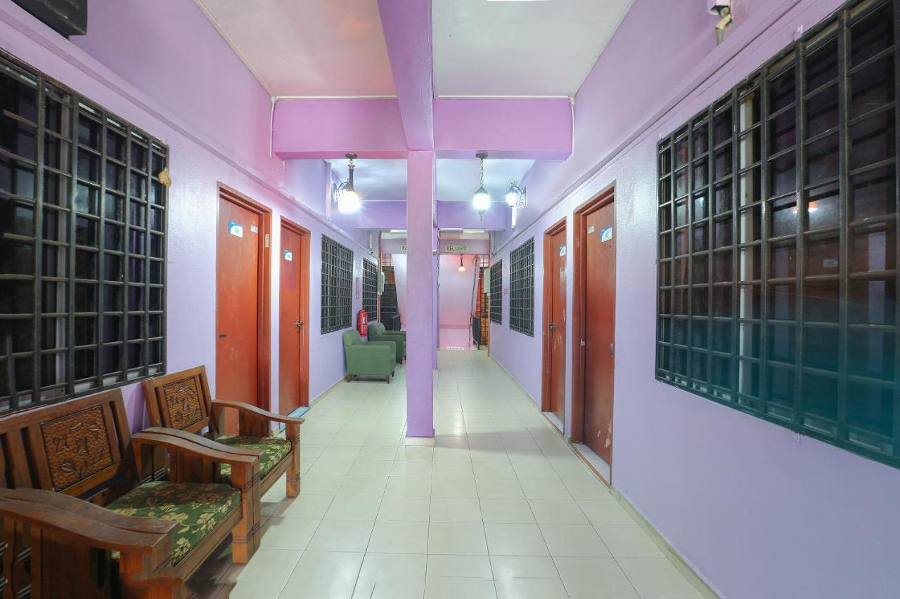 Oyo 89892 Hotel Jeli Inn Exterior foto