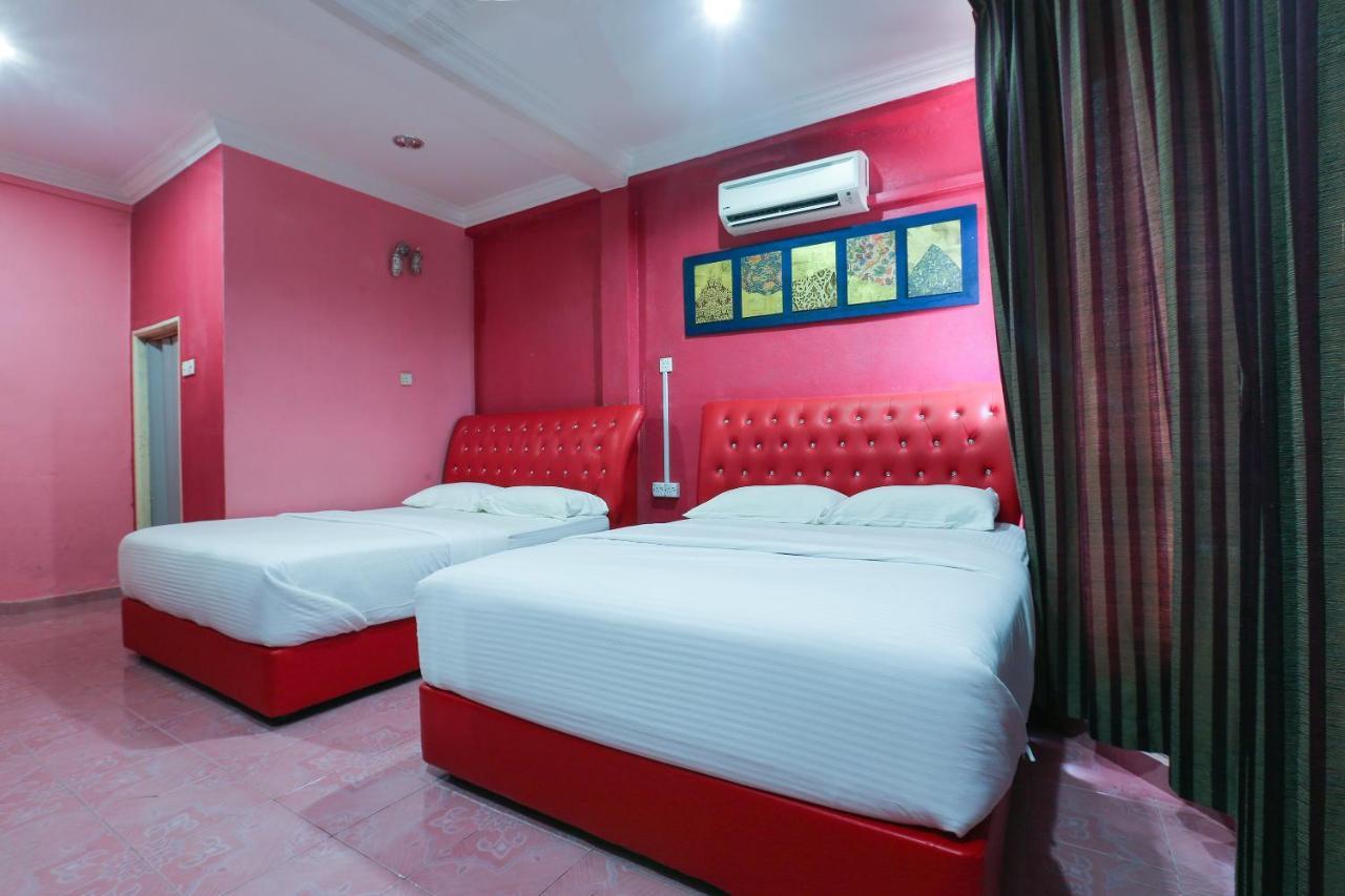 Oyo 89892 Hotel Jeli Inn Exterior foto